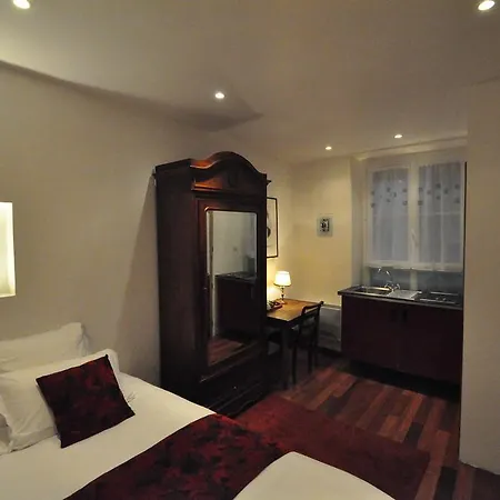 Rimbaud Guest house *